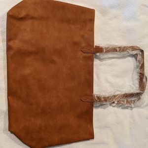 Brand New tote - Modern Tote by Thirty One- Caramel Distressed Pebble